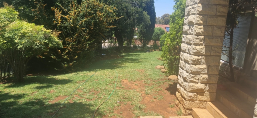 3 Bedroom Property for Sale in Langenhovenpark Free State